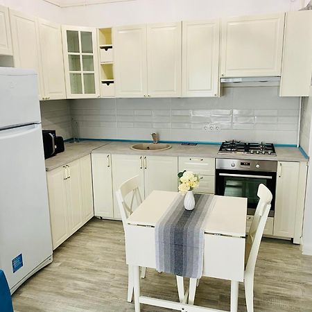 בוקרשט Cozy Central Apartment With 2 Rooms מראה חיצוני תמונה